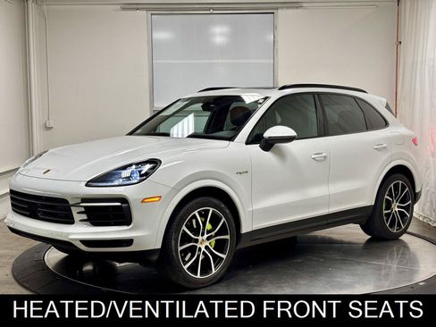Used 2019 Porsche Cayenne E-Hybrid AWD/4WD image 4
