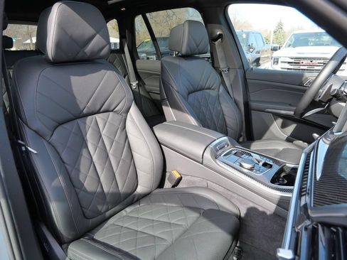 Used 2026 BMW X5 M60i AWD/4WD image 18