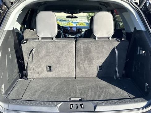 Used 2023 Ford Explorer XLT w/ Equipment Group 202A image 24