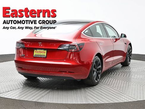 Used 2019 Tesla Model 3 Standard Range image 5