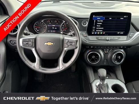 Used 2024 Chevrolet Blazer LT w/ Convenience Package FWD image 14