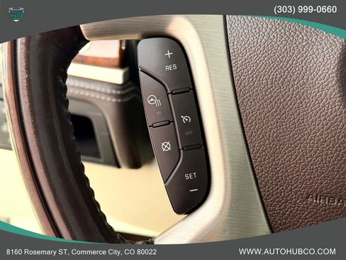 Used 2014 Cadillac Escalade Platinum image 22