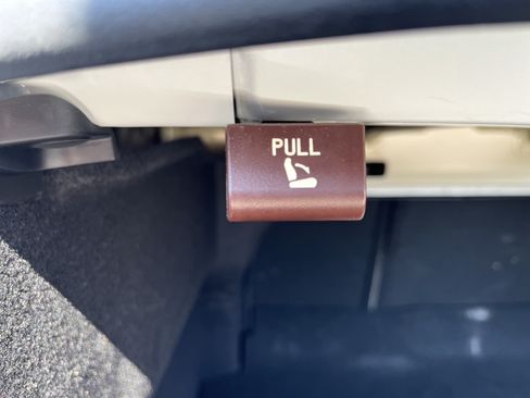 Used 2025 Hyundai Sonata SEL FWD image 13