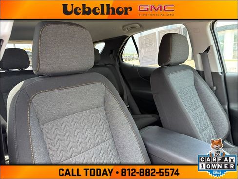 Used 2024 Chevrolet Equinox LT w/ LPO, Floor Liner Package FWD image 4