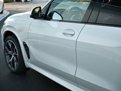 New 2026 BMW X5 xDrive40i w/ M Sport Package image 10