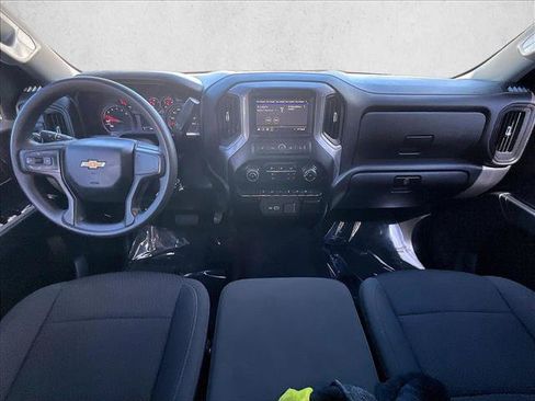 Used 2021 Chevrolet Silverado 1500 Custom RWD image 16