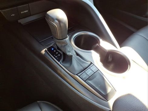 Used 2024 Toyota Camry SE w/ Convenience Package FWD image 24