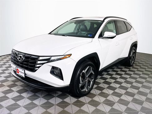 Used 2023 Hyundai Tucson SEL w/ Convenience Package AWD/4WD image 3