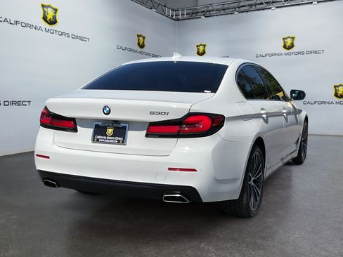 Used 2023 BMW 530i w/ Premium Package RWD image 5