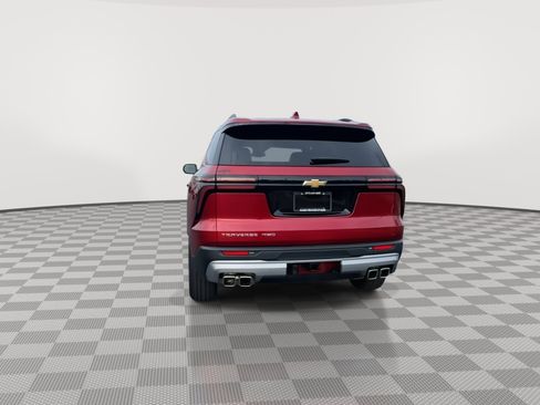 Certified 2025 Chevrolet Traverse LT w/ Driver Confidence Package image 7