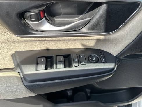 Used 2021 Honda CR-V EX image 16