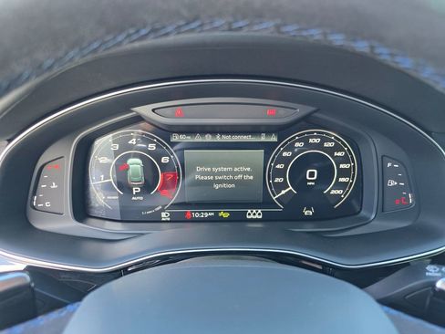 New 2026 Audi RS Q8 performance image 9