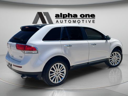 Used 2014 Lincoln MKX FWD w/ Equipment Group 102A image 6