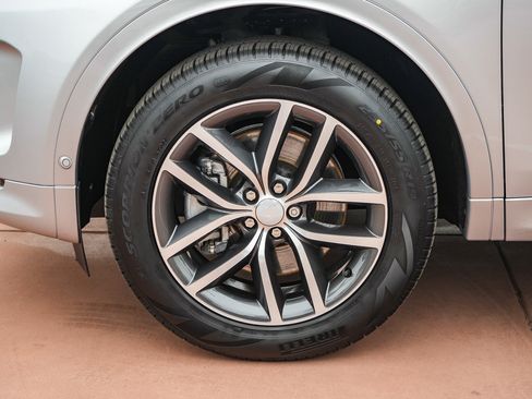 Certified 2025 Land Rover Discovery Sport S AWD/4WD image 13