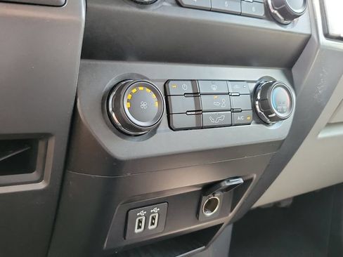 Used 2019 Ford F150 XLT RWD image 19