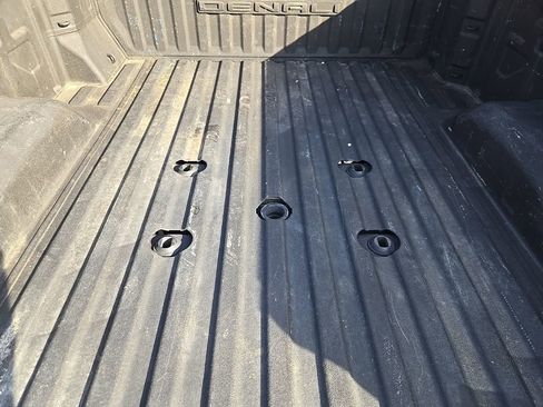 Used 2022 GMC Sierra 2500 Denali image 58