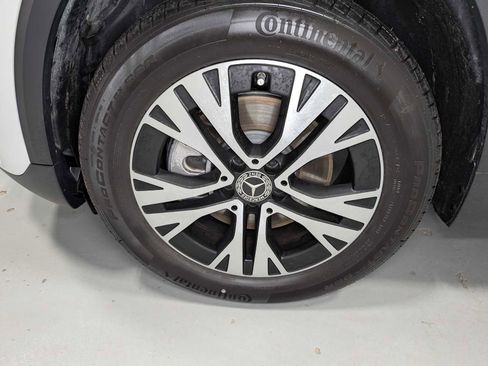 Certified 2025 Mercedes-Benz GLA 250 GLA 250 image 3