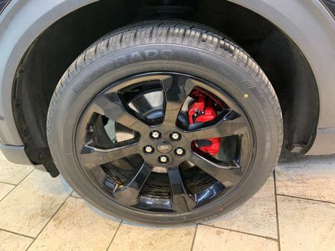 Used 2022 Ford Explorer ST w/ Equipment Group 401A image 12