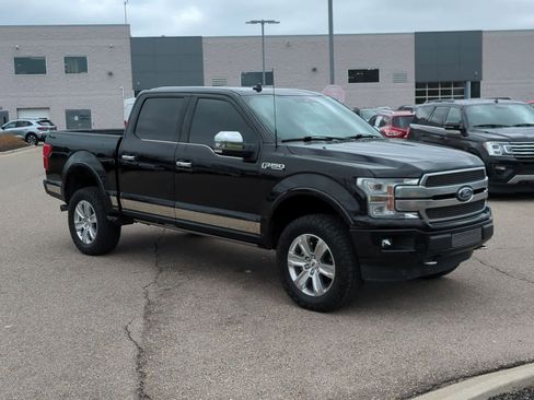 Used 2020 Ford F150 Platinum w/ Equipment Group 701A Luxury AWD/4WD image 2