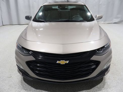 Used 2024 Chevrolet Malibu LT FWD image 18