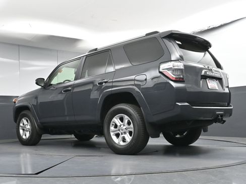 Used 2024 Toyota 4Runner SR5 image 28