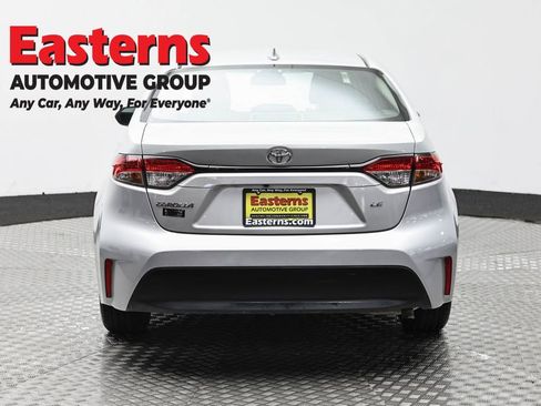 Used 2024 Toyota Corolla LE FWD image 6