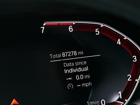 Used 2019 BMW 330i Sedan w/ M Sport Package RWD image 35