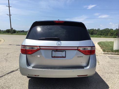 Used 2012 Honda Odyssey Touring image 8