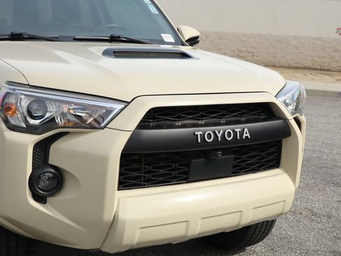 Used 2023 Toyota 4Runner TRD Pro AWD/4WD image 9