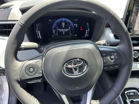 New 2026 Toyota Corolla SE FWD image 17