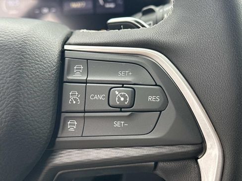 New 2026 Jeep Grand Cherokee L 4WD image 26
