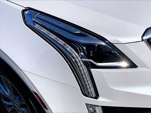 Certified 2023 Cadillac XT5 Premium Luxury w/ LPO, Floor Liner Package image 32