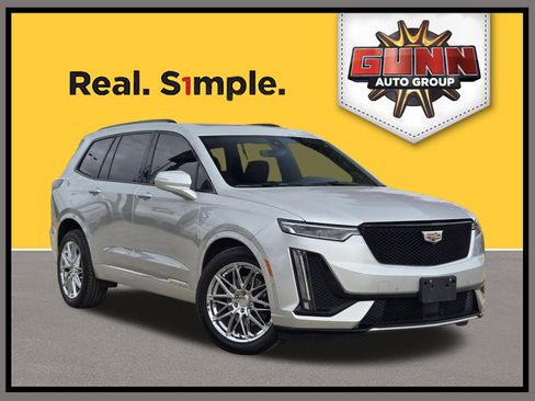 Certified 2020 Cadillac XT6 Sport w/ Platinum Package image 1