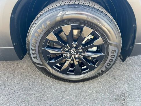 Used 2025 MAZDA CX-50 AWD 2.5 S w/ Preferred Package image 6