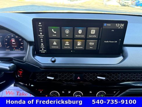 Used 2025 Honda Accord Sport image 36