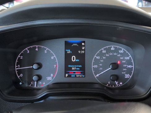 Used 2024 Toyota Corolla LE FWD image 22