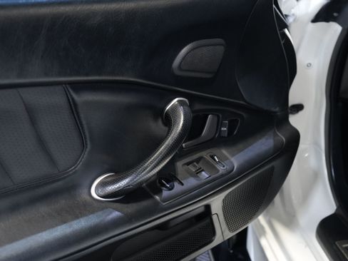Used 2006 Honda S2000 image 21