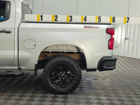Used 2021 Chevrolet Silverado 1500 Custom Trail Boss AWD/4WD image 23