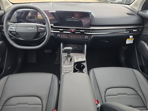 New 2026 Kia Sportage SX FWD image 15