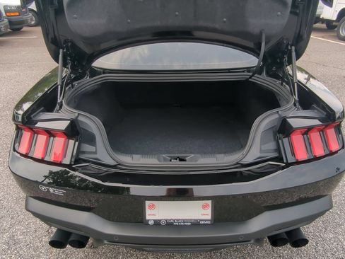 Used 2025 Ford Mustang GT RWD image 23