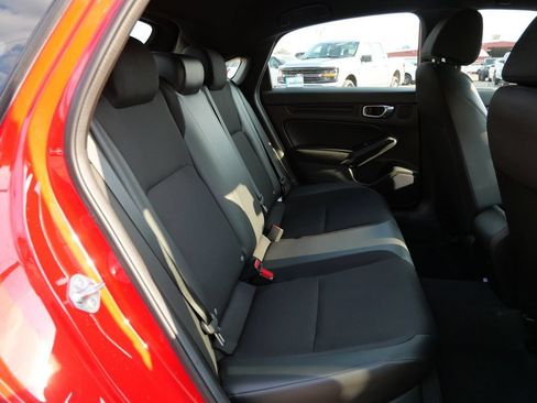 Used 2023 Honda Civic Sport image 14