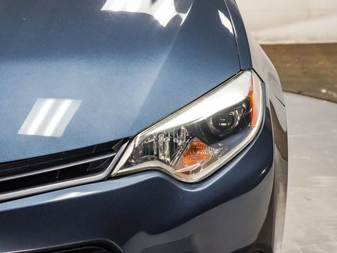 Used 2016 Toyota Corolla LE w/ Body Protection Package #1 FWD image 7
