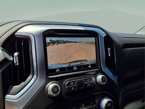 Used 2021 GMC Sierra 1500 SLT AWD/4WD image 11