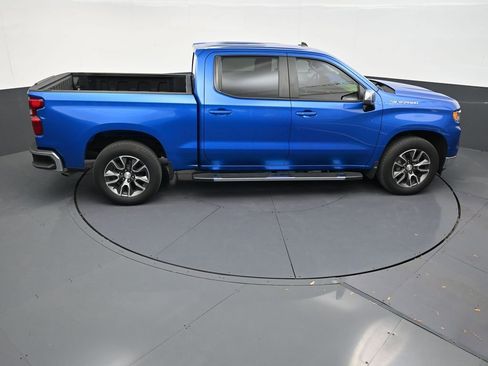 Used 2022 Chevrolet Silverado 1500 LT RWD image 17