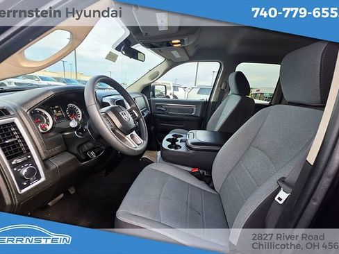 Used 2024 RAM 1500 Classic SLT AWD/4WD image 7