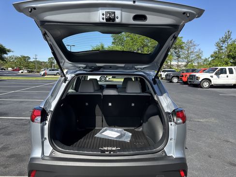 New 2025 Toyota Corolla Cross L image 36