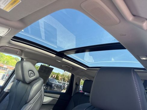 Used 2025 Acura MDX w/ Technology Package image 12