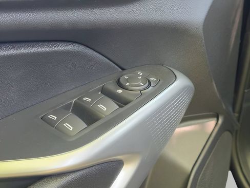 New 2026 Chevrolet Trax LS w/ LS Convenience Package FWD image 13