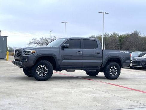 Used 2021 Toyota Tacoma TRD Off-Road AWD/4WD image 1