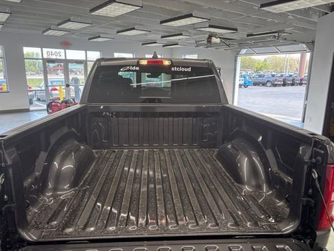 New 2026 RAM 1500 Laramie AWD/4WD image 7